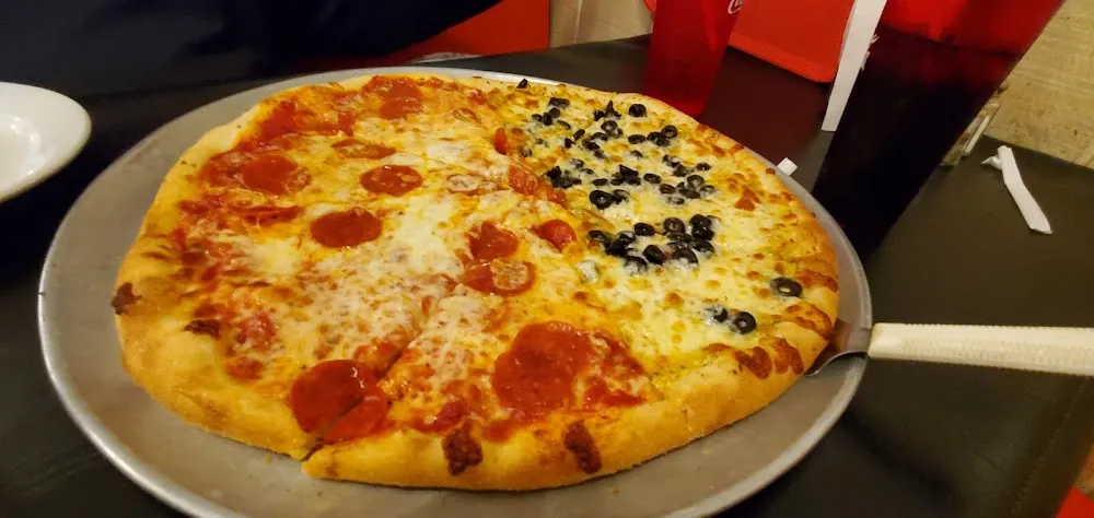 Half White Half Regular Pizza