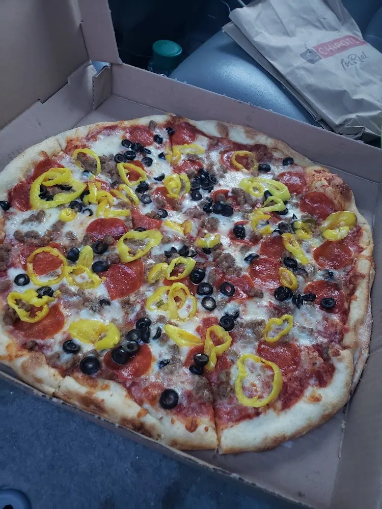 Pepperoni Sausage Black Olives Bananna Pepper Pizza